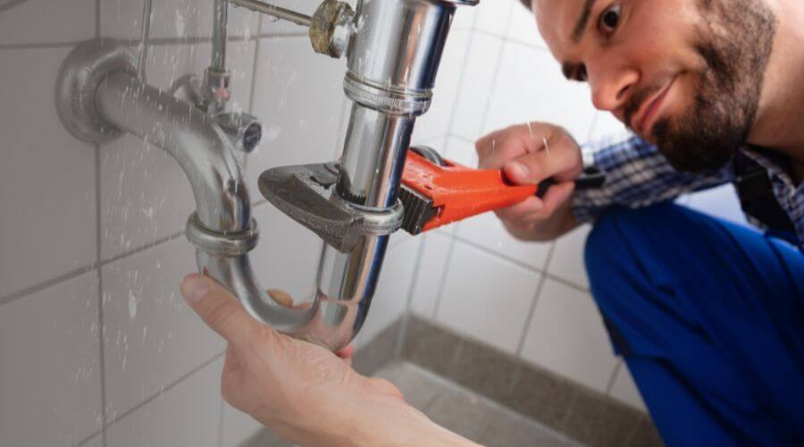 Professional same day plumber services in Laconia, IN